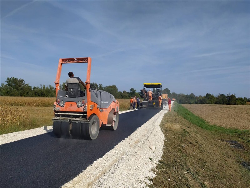 U toku rekonstrukcija lokalnih puteva na području opštine Srbac