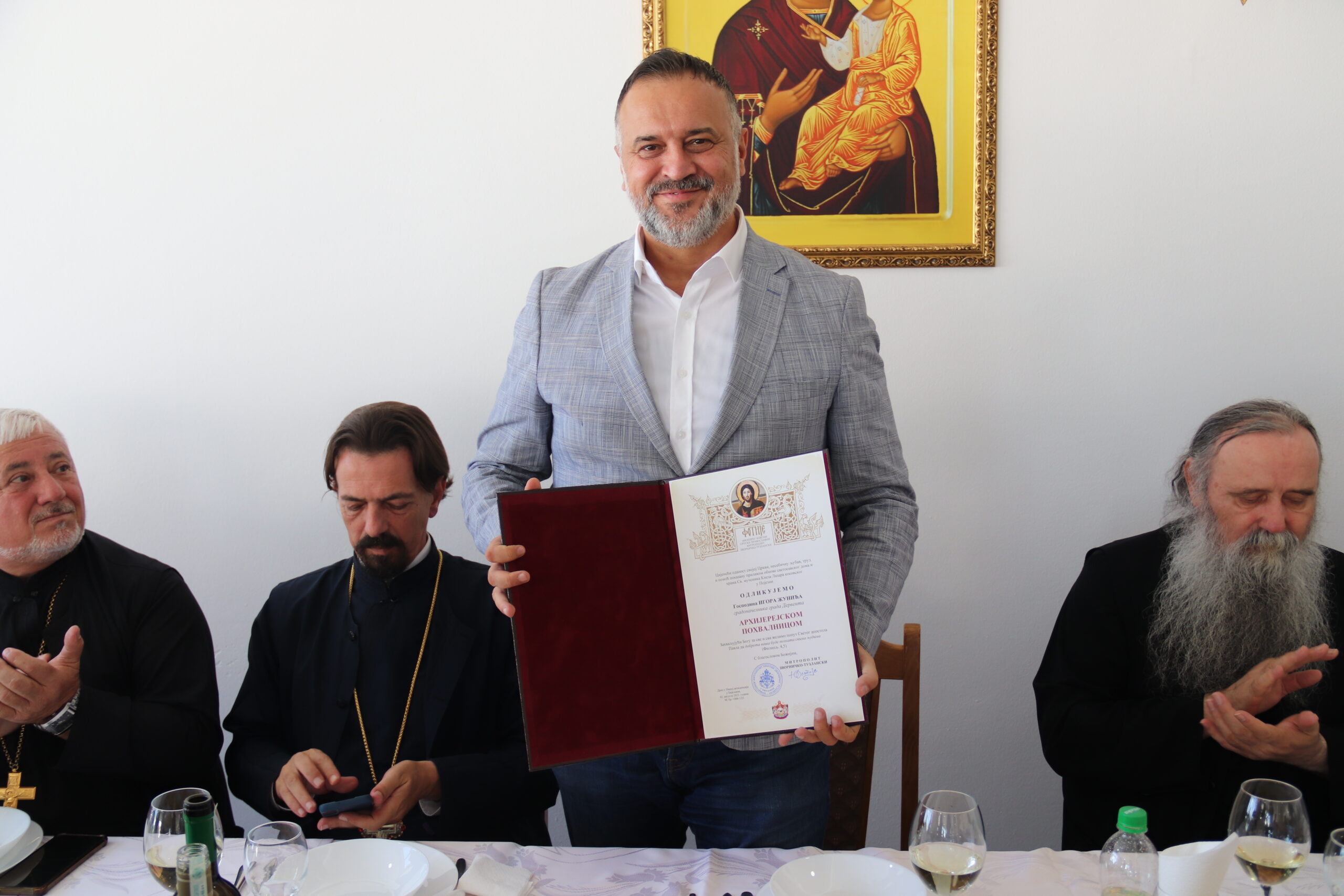 Derventa: 130 godina hrama u Pojezni, gradonačelniku Arihjerejska pohvalnica